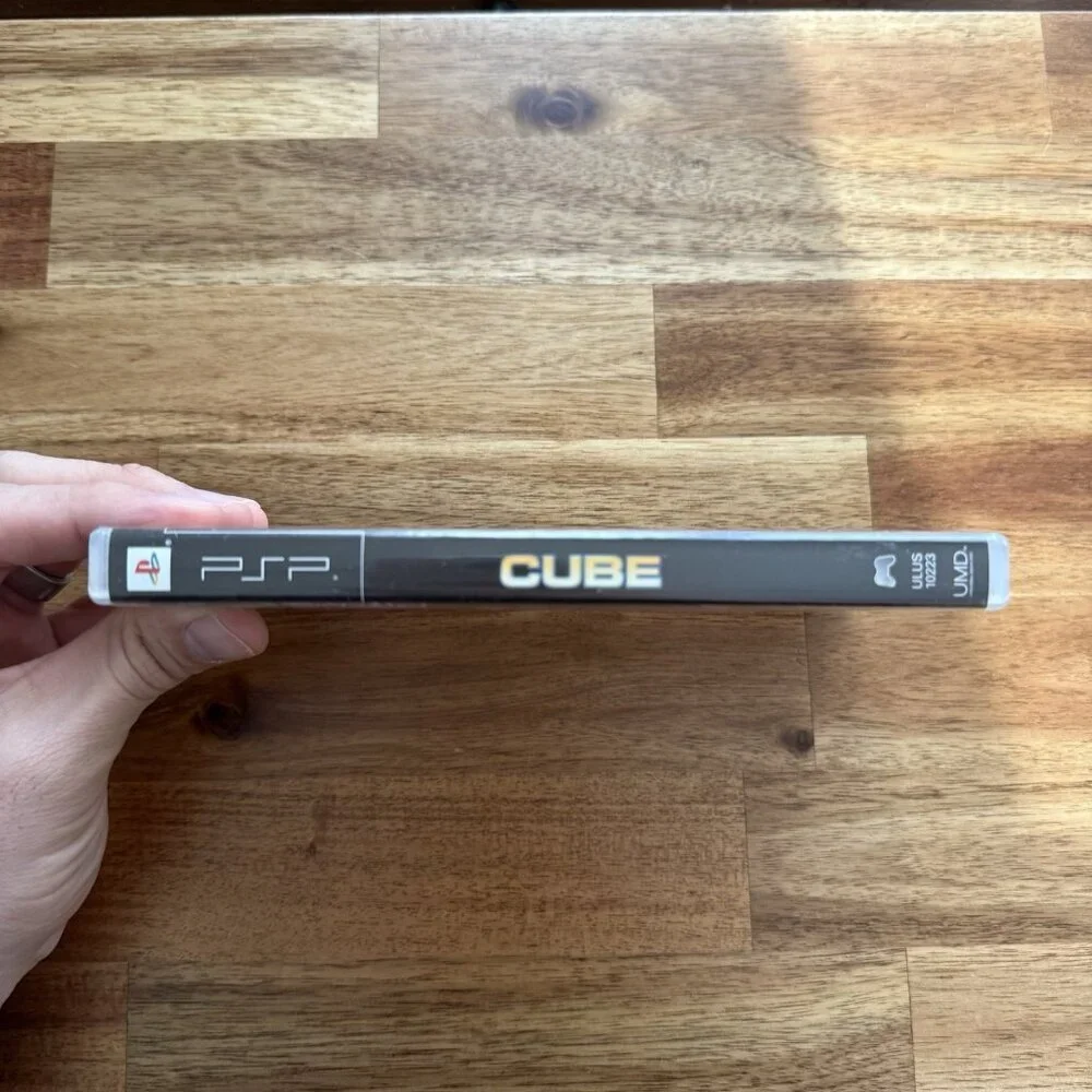 Cube Sony PlayStation Portable PSP 2007 BOX‎ ONLY WITH MANUAL READ!!*